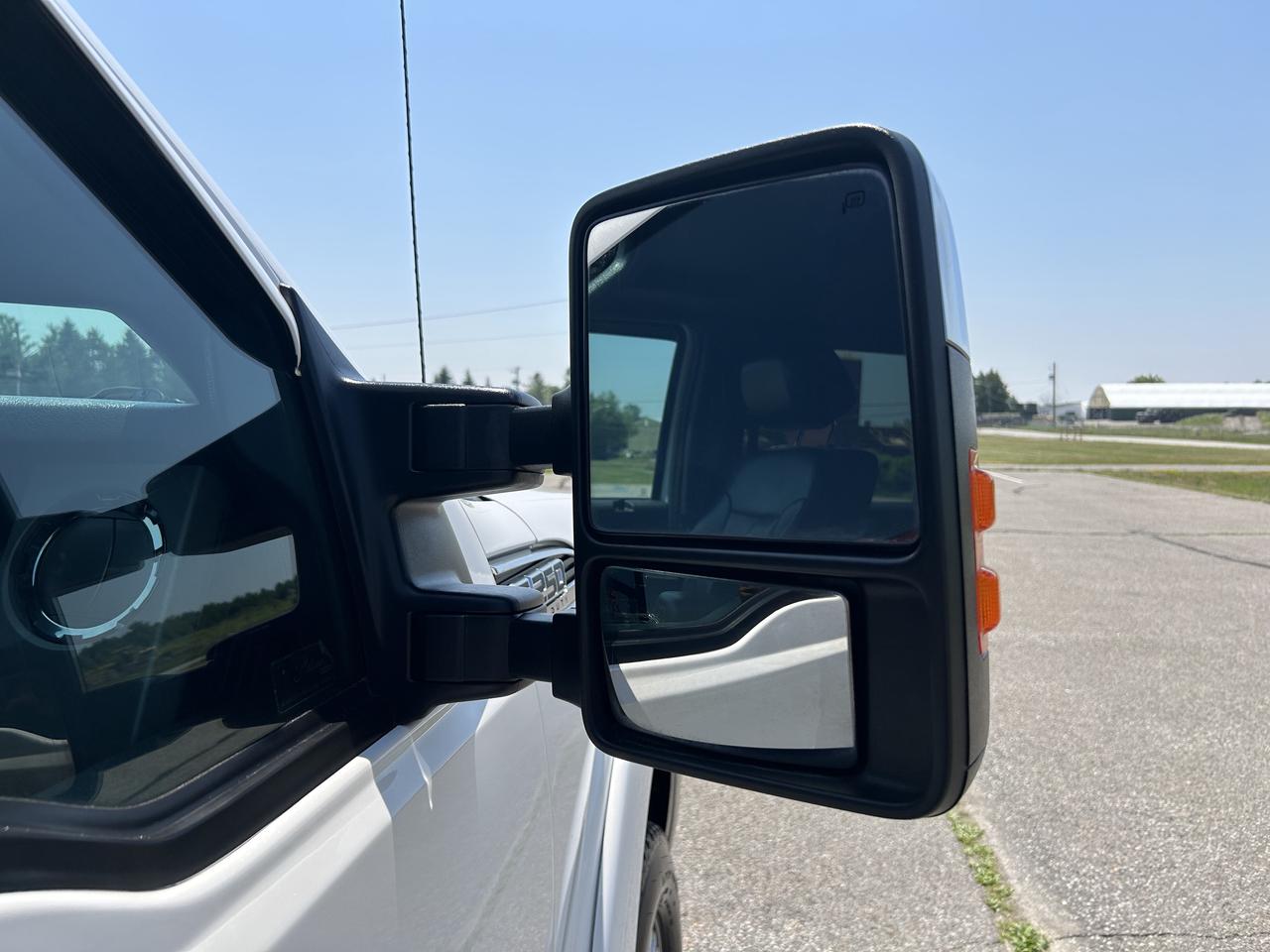 2014 Ford F-250 SUPER DUTY Lariat Photo