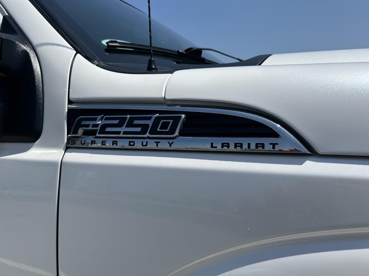 2014 Ford F-250 SUPER DUTY Lariat Photo