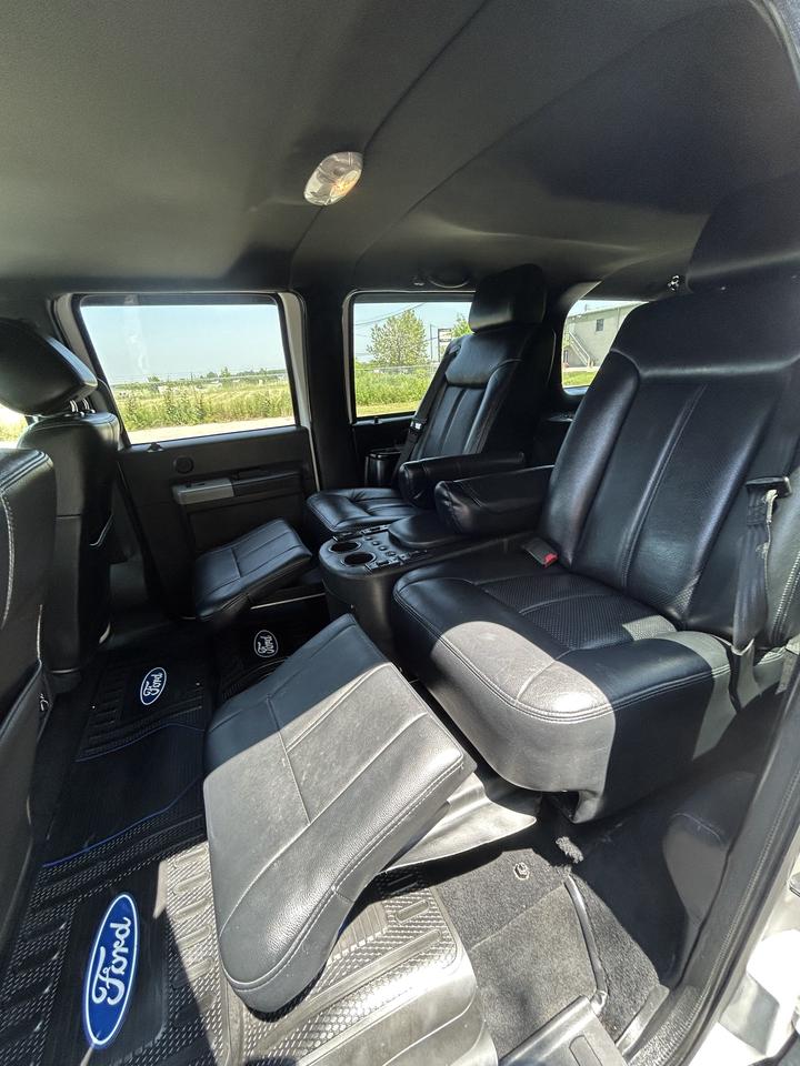 2014 Ford F-250 SUPER DUTY Lariat Photo