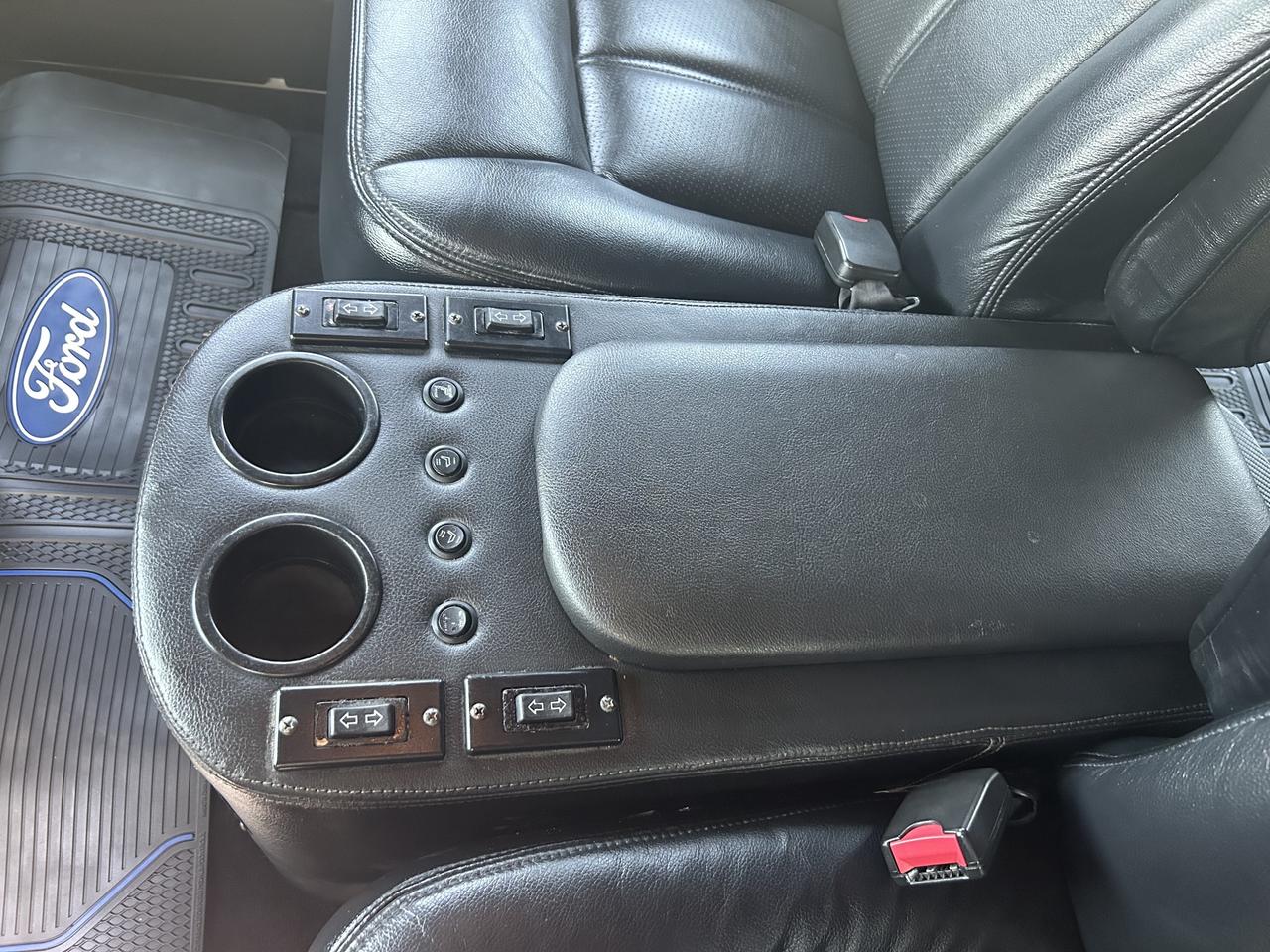 2014 Ford F-250 SUPER DUTY Lariat Photo