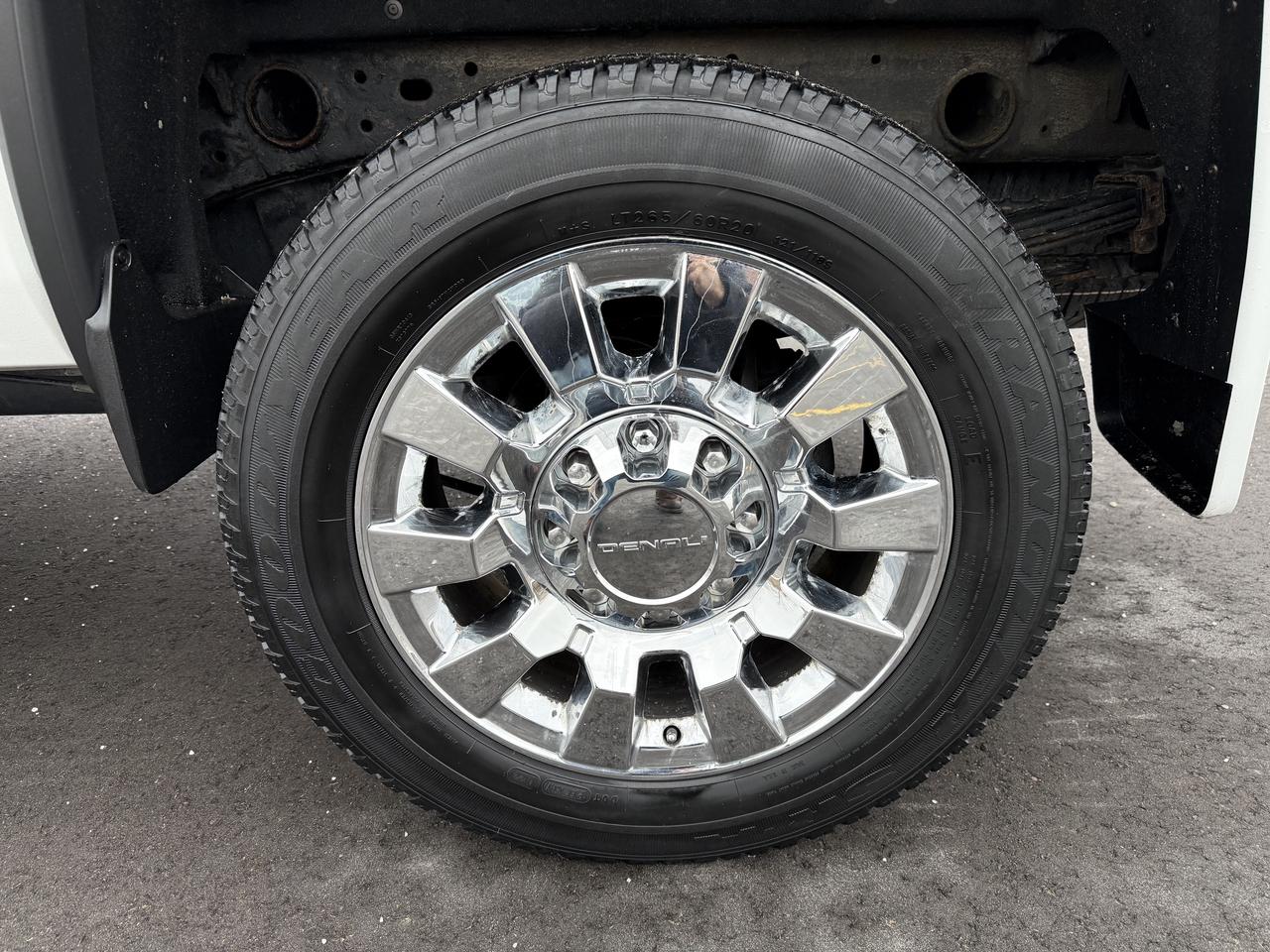 2015 GMC SIERRA 2500HD DENALI Photo