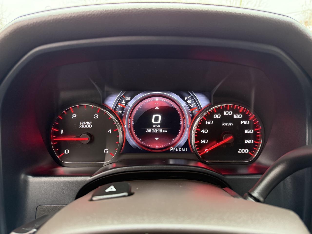 2015 GMC SIERRA 2500HD DENALI Photo