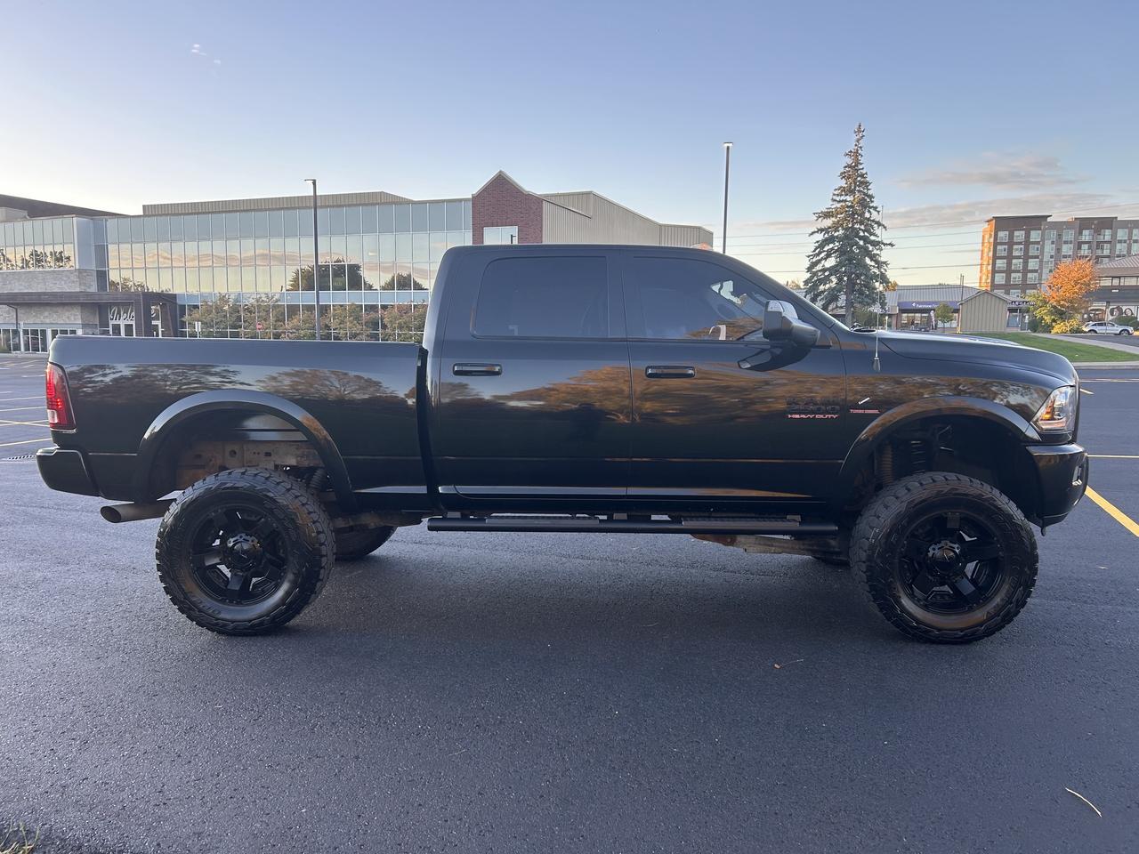 2016 RAM 2500 Laramie Photo