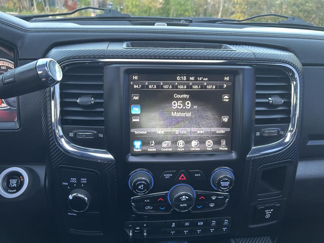 2016 RAM 2500 Laramie Photo