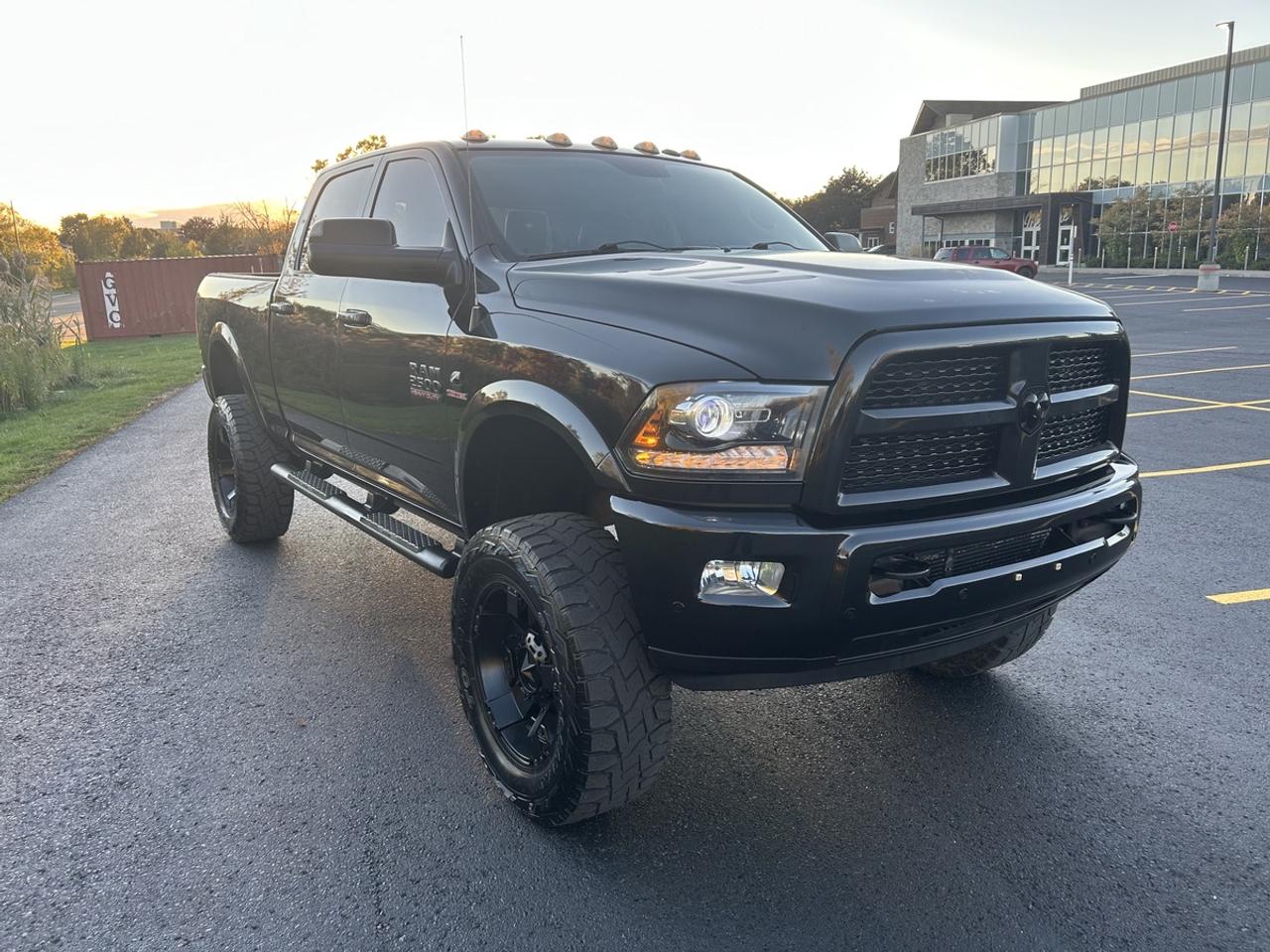 2016 RAM 2500 Laramie Photo4