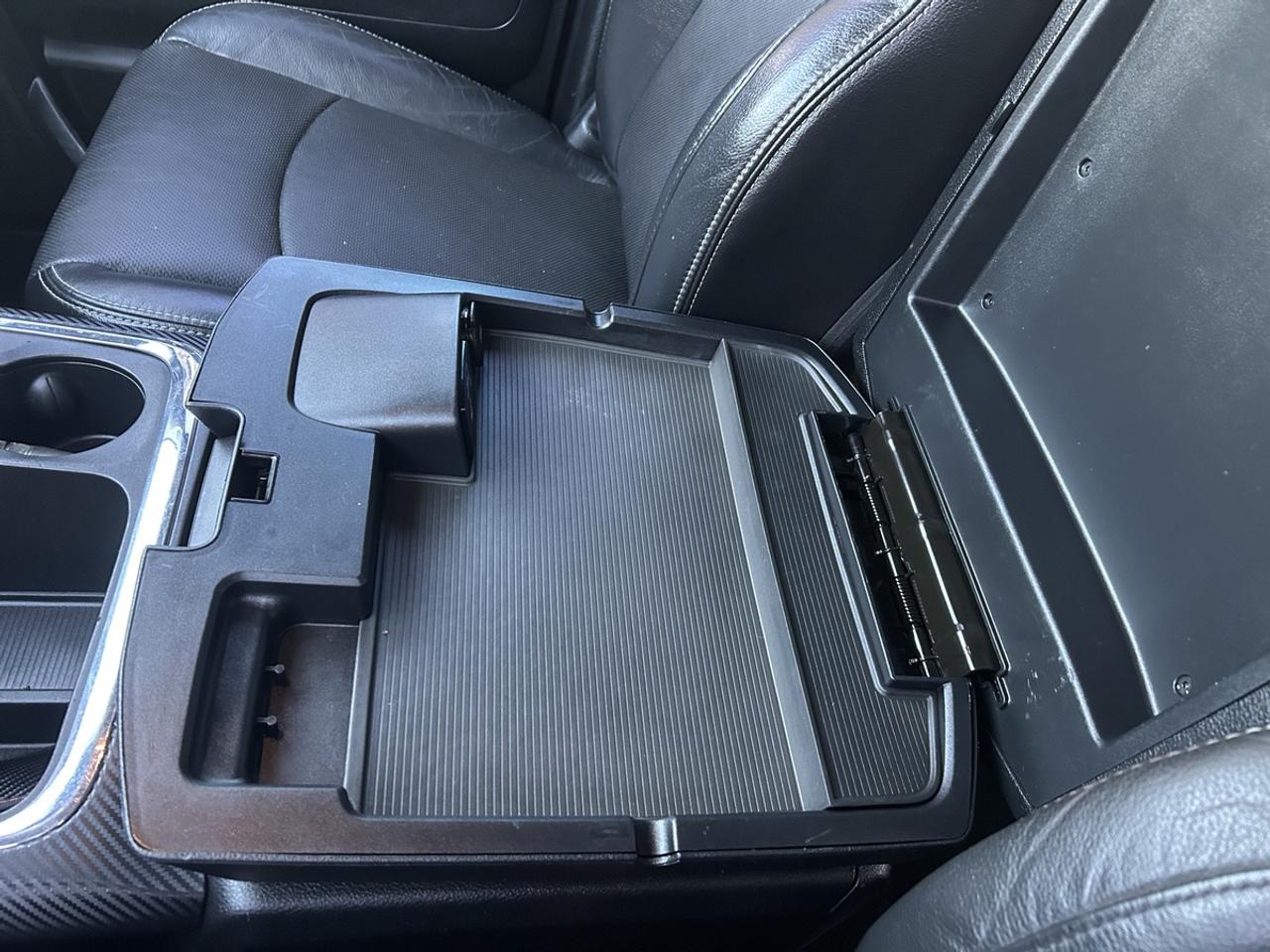 2016 RAM 2500 Laramie Photo