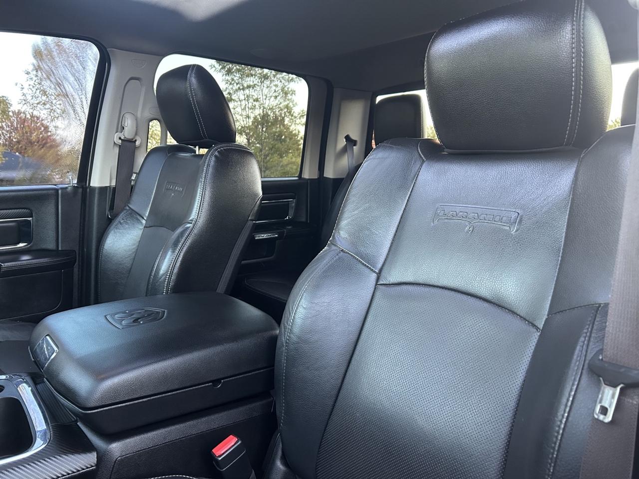 2016 RAM 2500 Laramie Photo