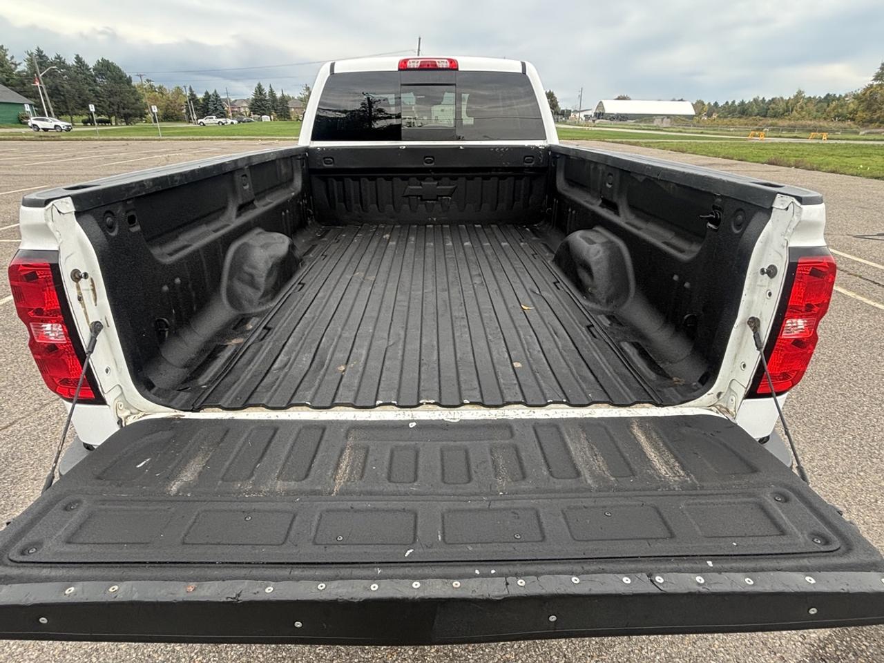 2017 Chevrolet Silverado 3500HD High Country Photo