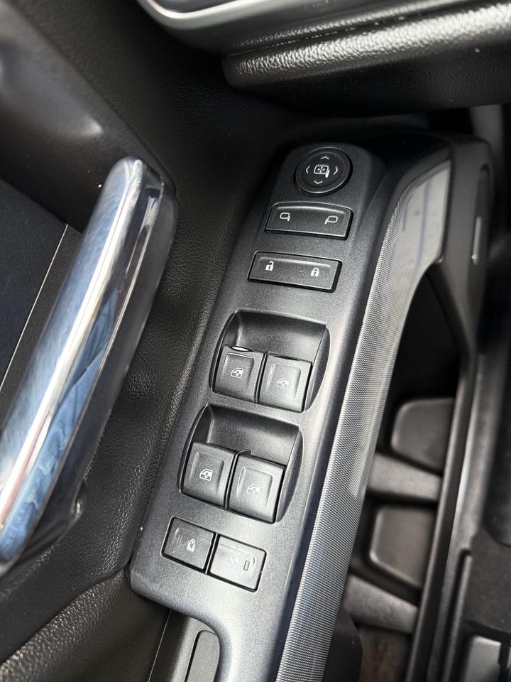 2019 Chevrolet Silverado 2500 LT Photo