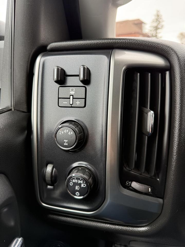 2019 Chevrolet Silverado 2500 LT Photo