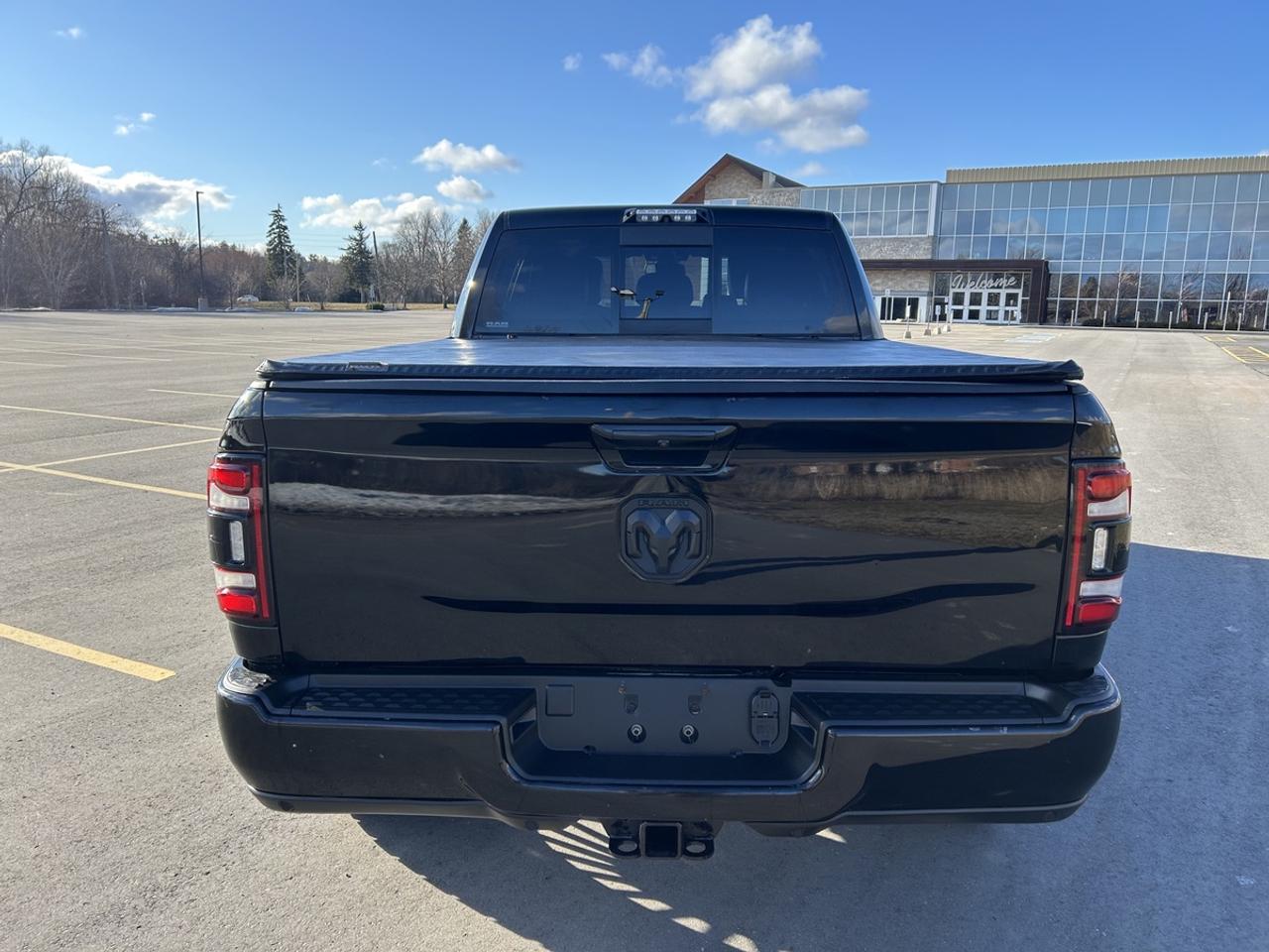 2021 RAM 3500 Laramie Photo3