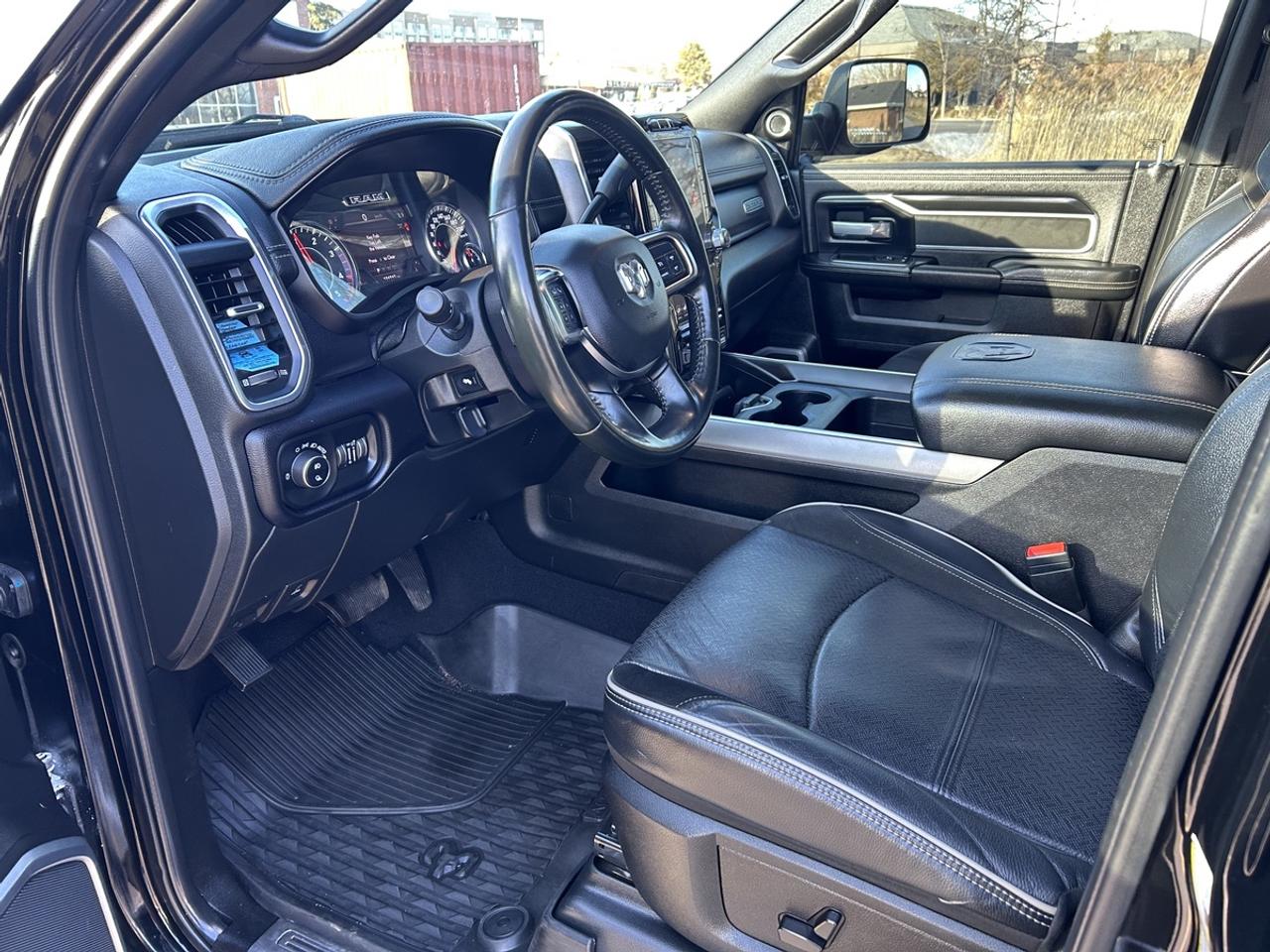 2021 RAM 3500 Laramie Photo