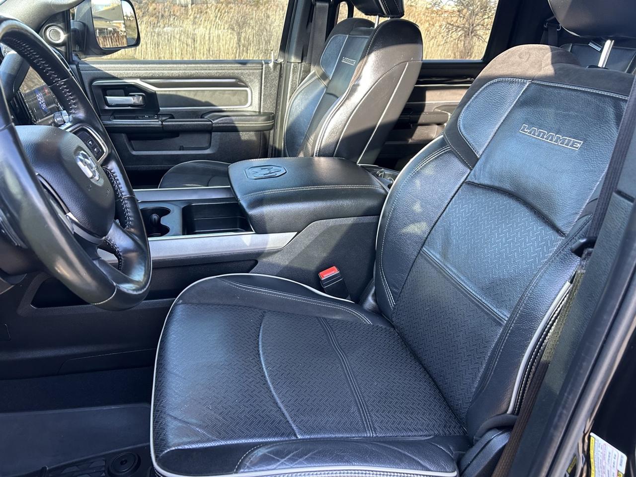 2021 RAM 3500 Laramie Photo