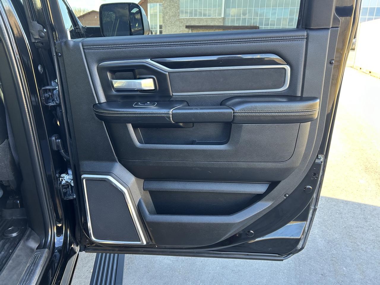2021 RAM 3500 Laramie Photo