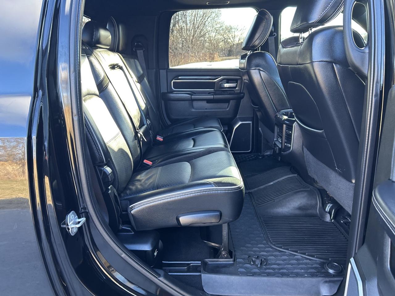 2021 RAM 3500 Laramie Photo