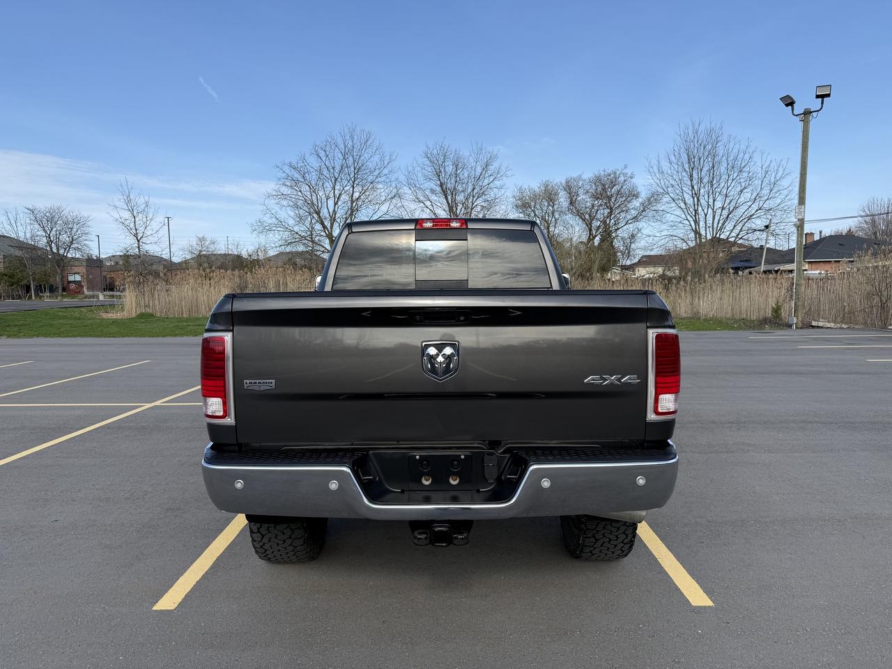 2016 RAM 2500 Laramie Photo3