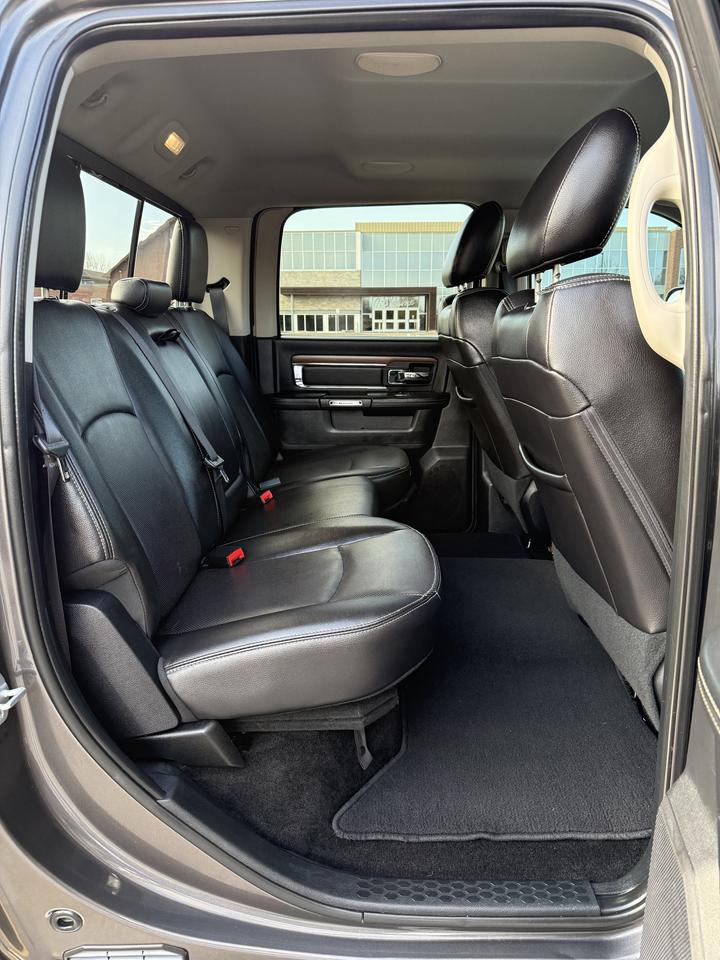 2016 RAM 2500 Laramie Photo