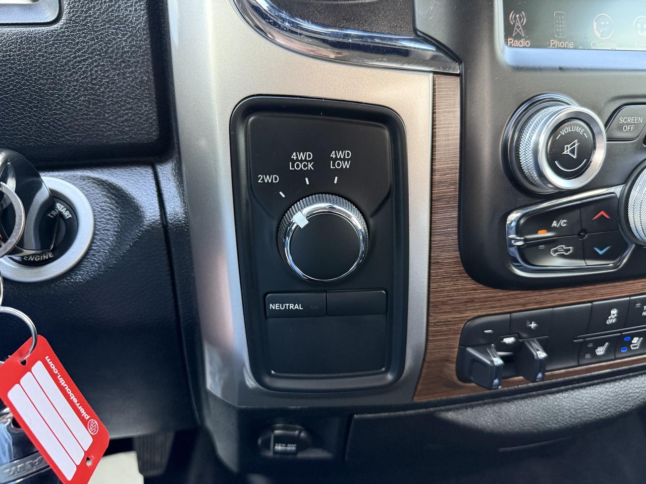2016 RAM 2500 Laramie Photo
