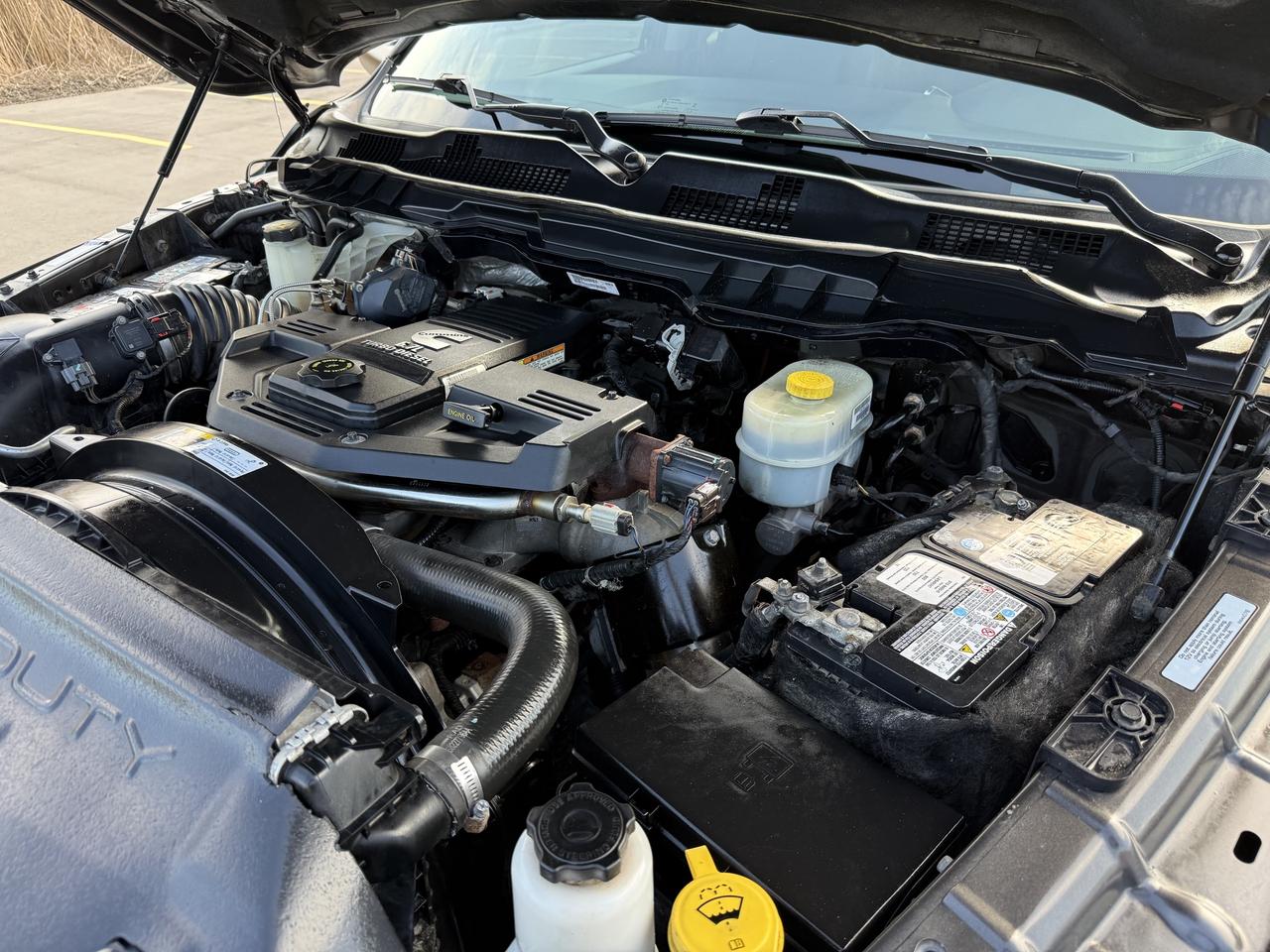 2016 RAM 2500 Laramie Photo