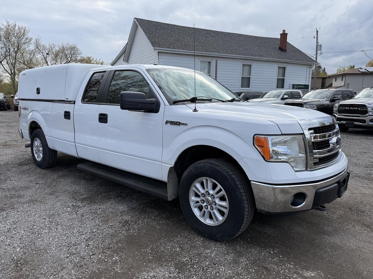 2014 Ford F-150 XLT Photo