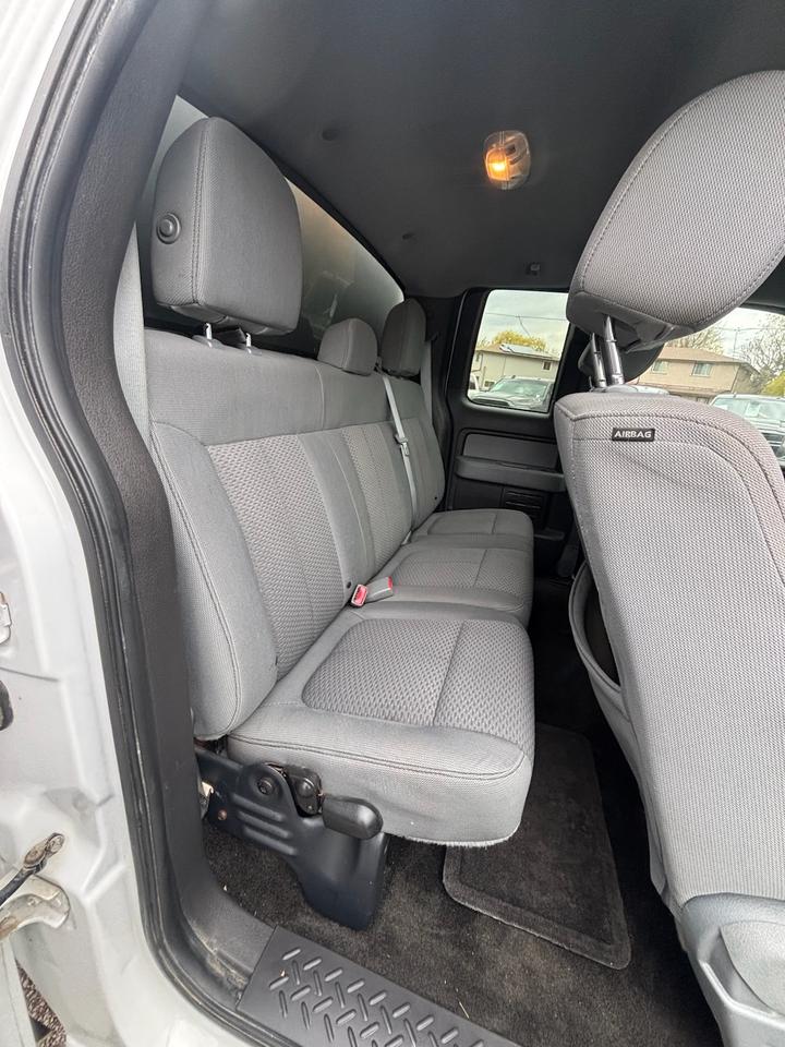 2014 Ford F-150 XLT Photo
