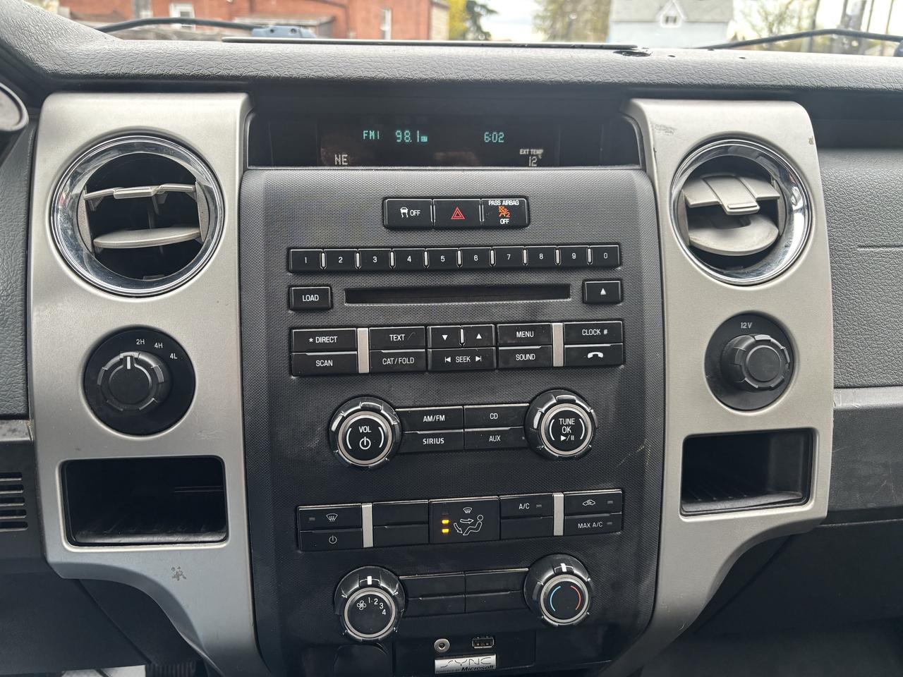 2014 Ford F-150 XLT Photo