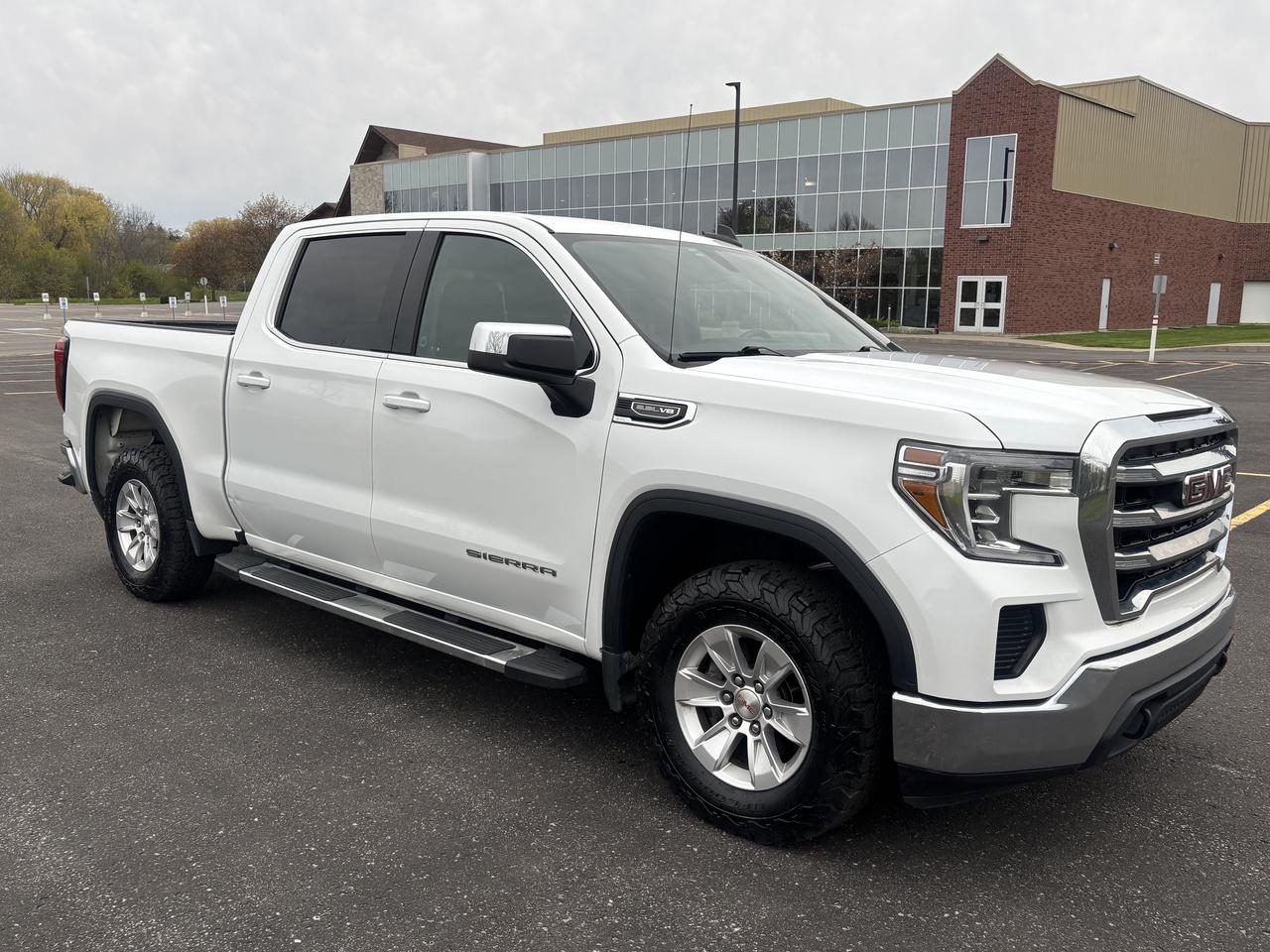 2019 GMC Sierra 1500 SLE Photo