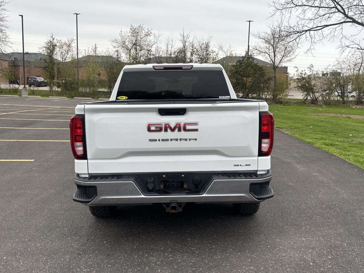 2019 GMC Sierra 1500 SLE Photo3