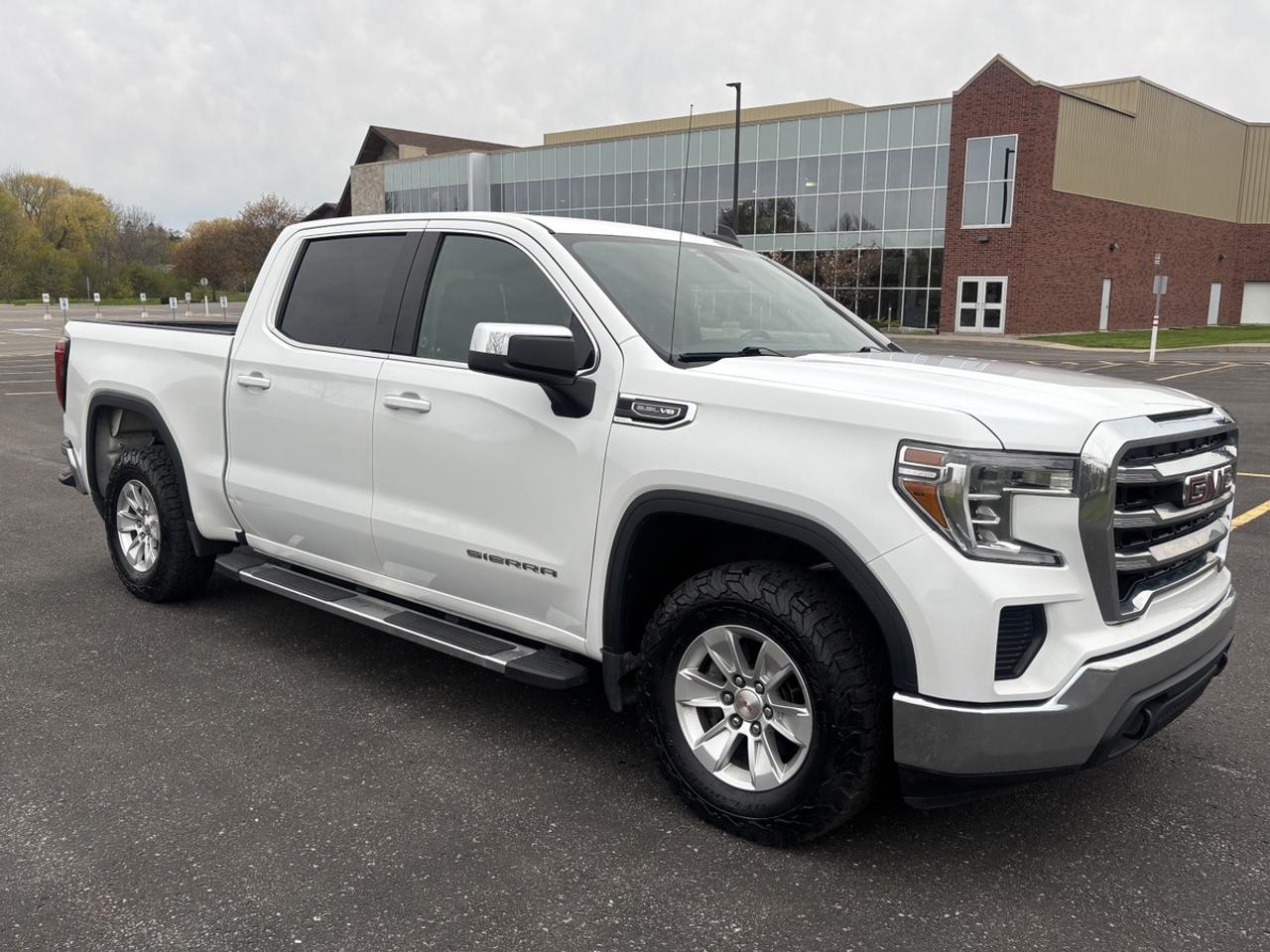 2019 GMC Sierra 1500 SLE Photo