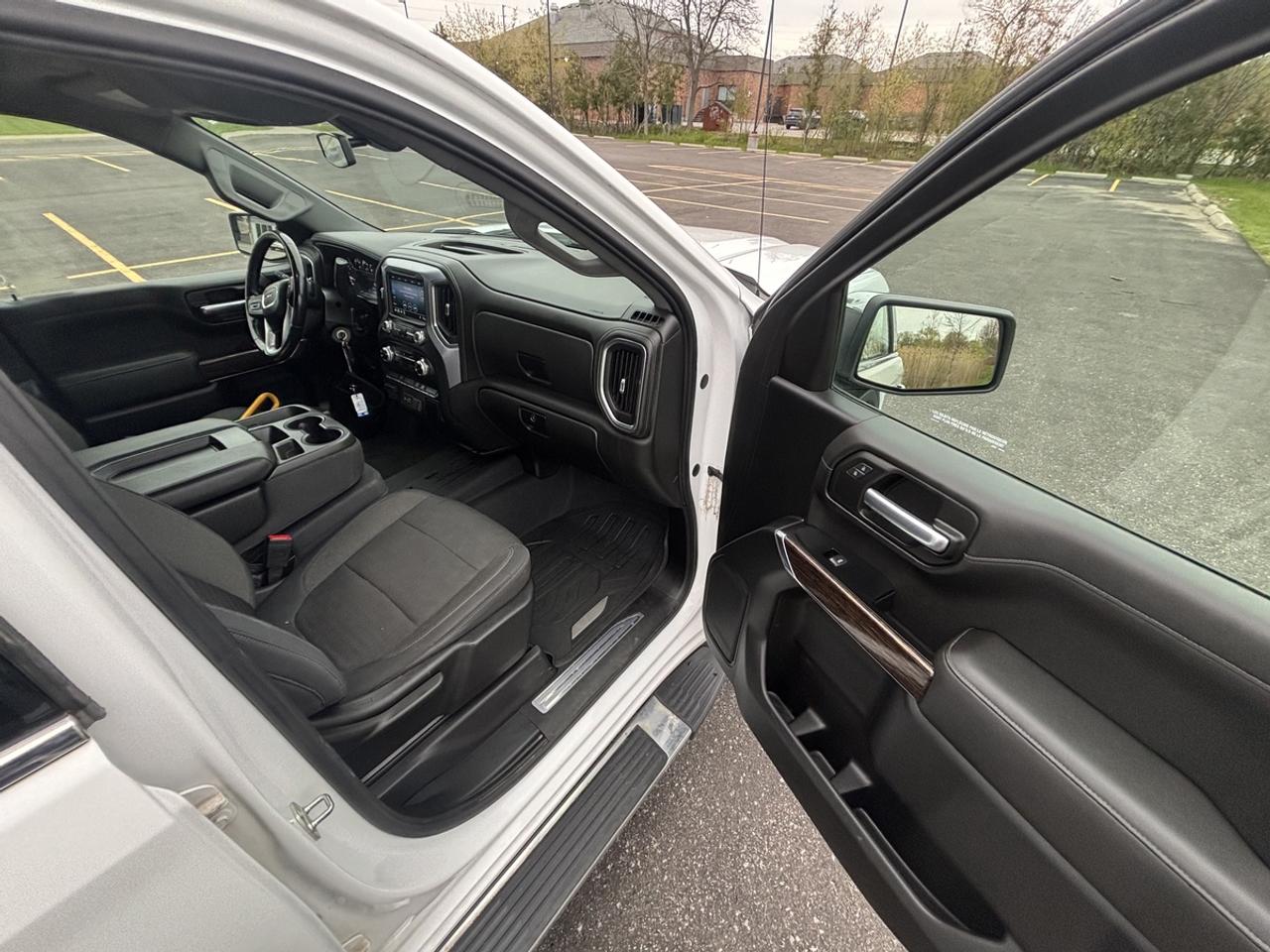2019 GMC Sierra 1500 SLE Photo