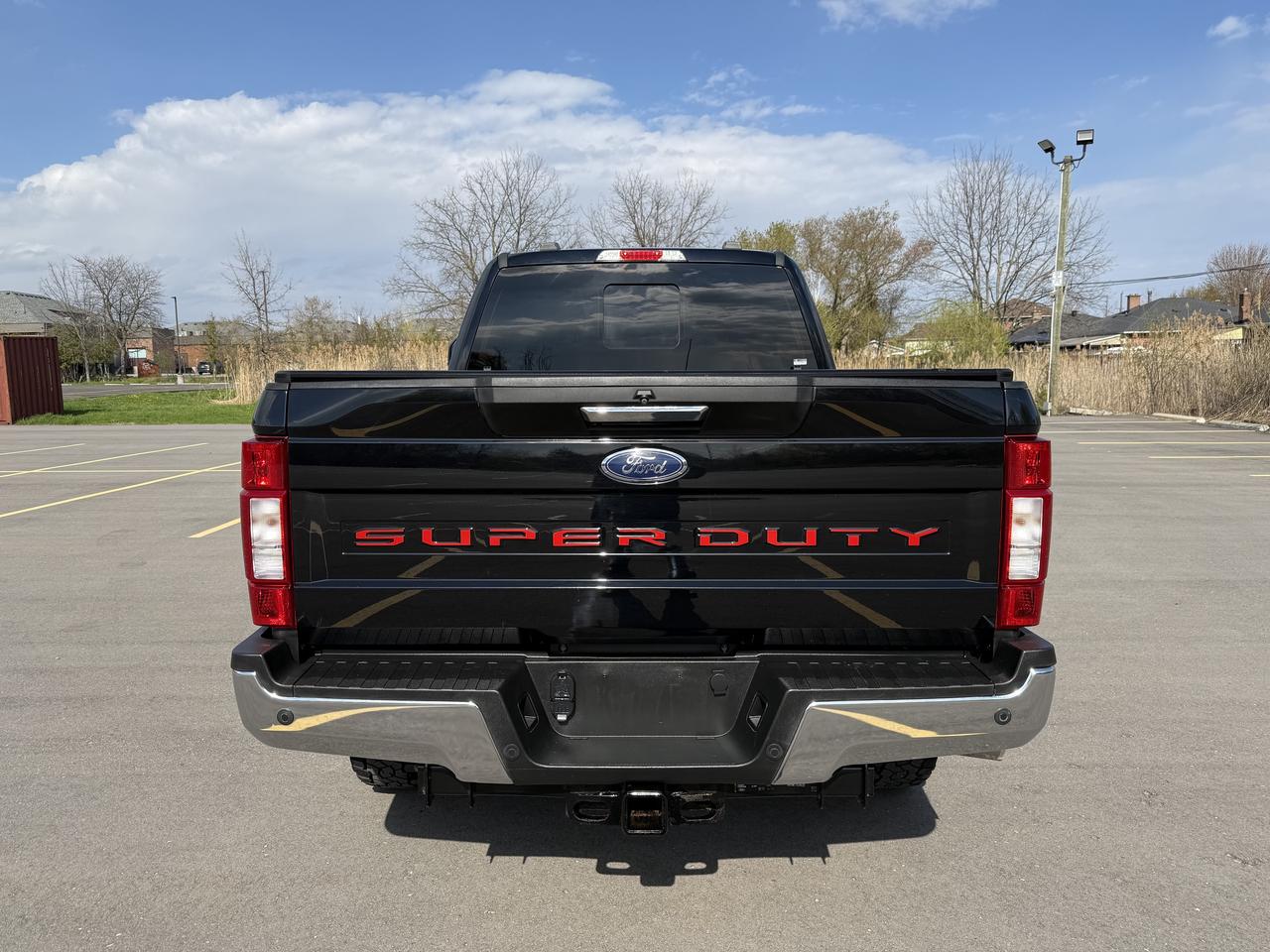 2021 Ford F-250 SUPER DUTY XLT Photo3