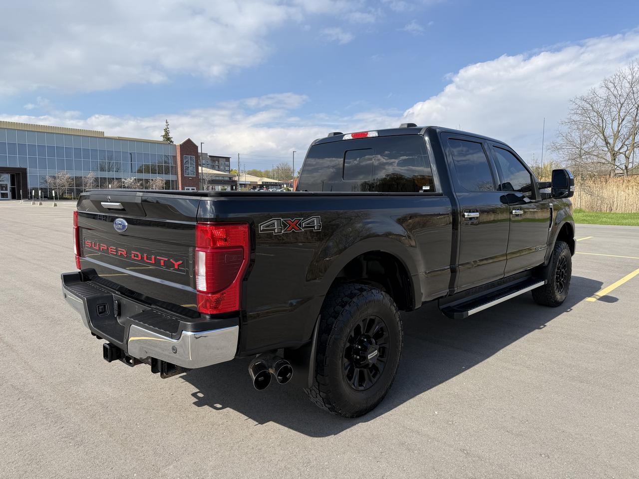 2021 Ford F-250 SUPER DUTY XLT Photo