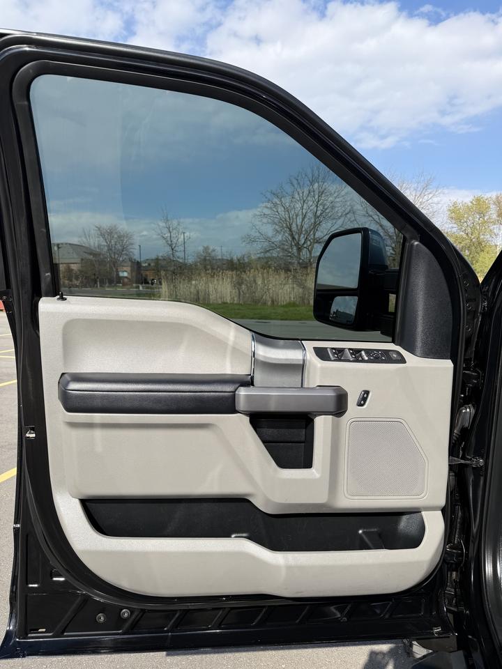 2021 Ford F-250 SUPER DUTY XLT Photo