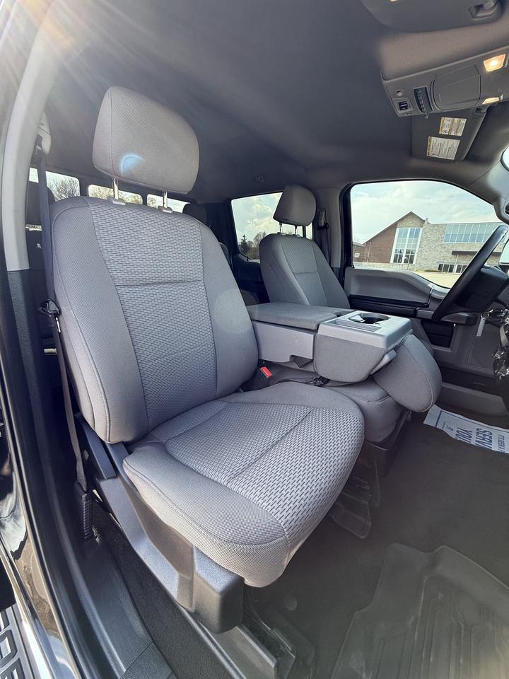 2021 Ford F-250 SUPER DUTY XLT Photo