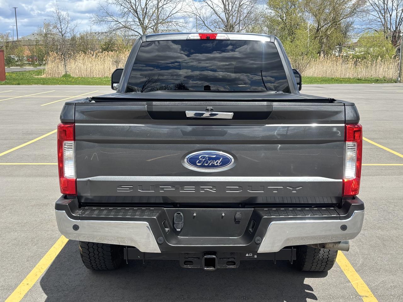 2017 Ford F-250 SUPER DUTY XLT Photo