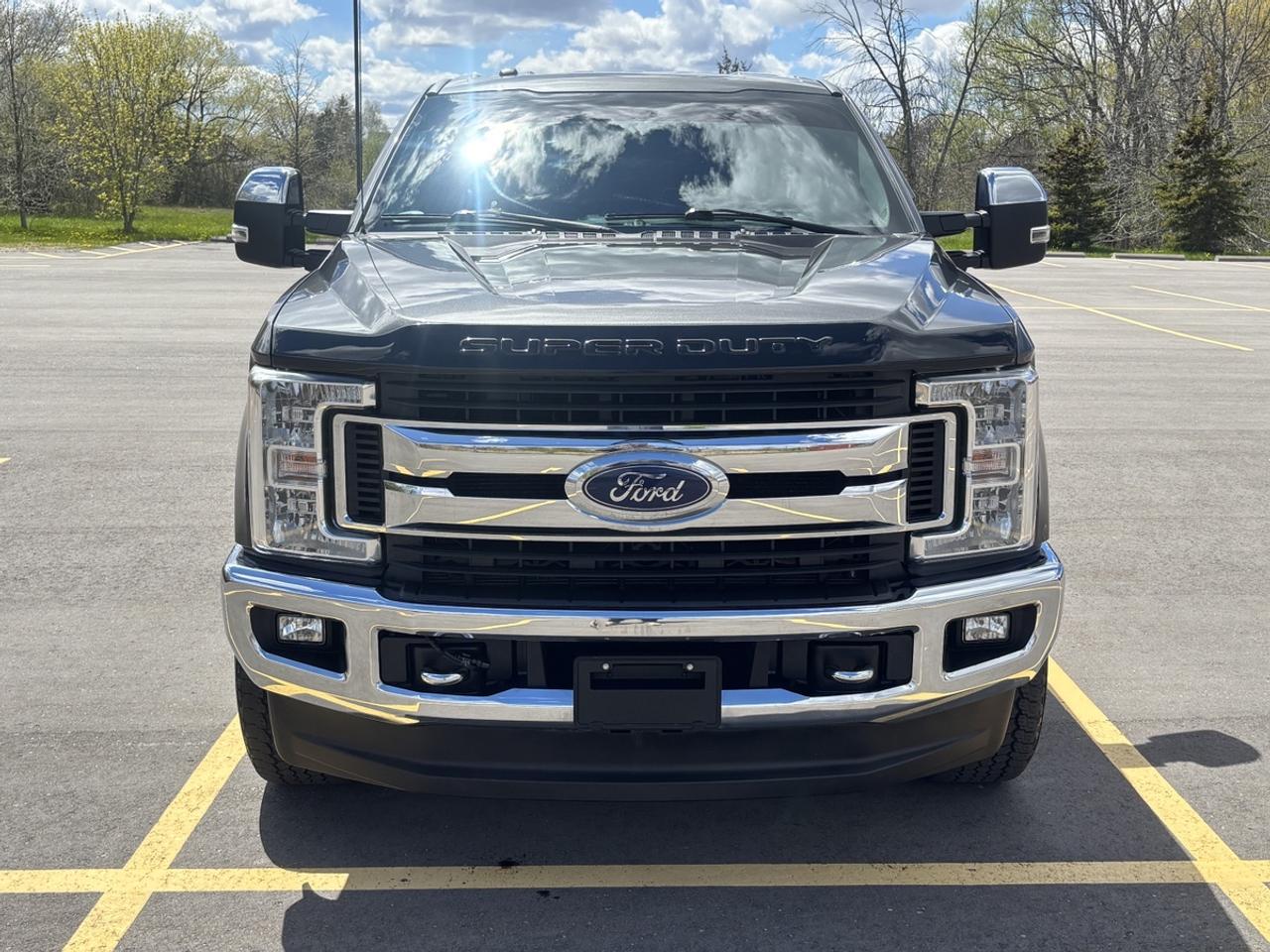 2017 Ford F-250 SUPER DUTY XLT Photo