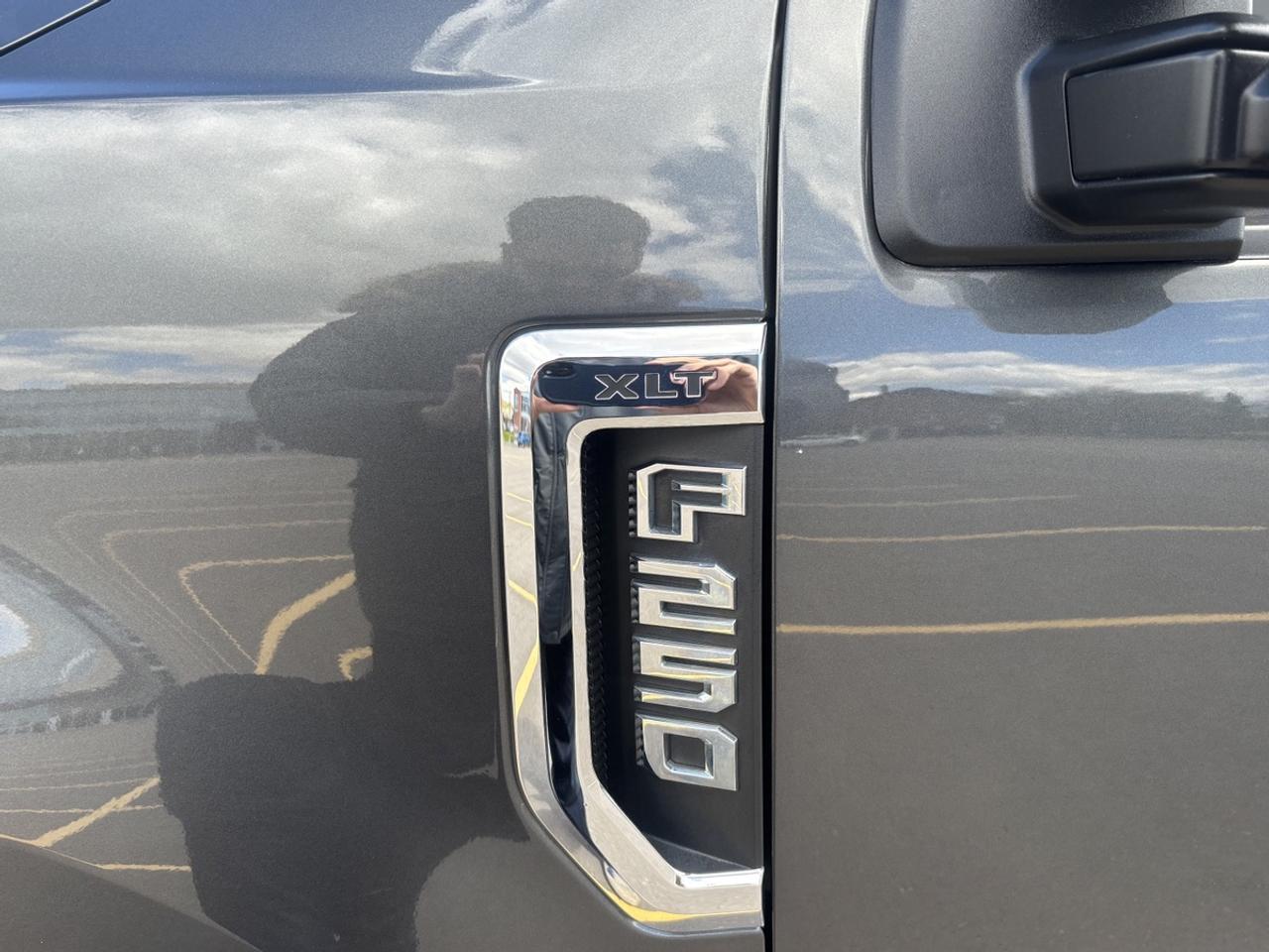 2017 Ford F-250 SUPER DUTY XLT Photo