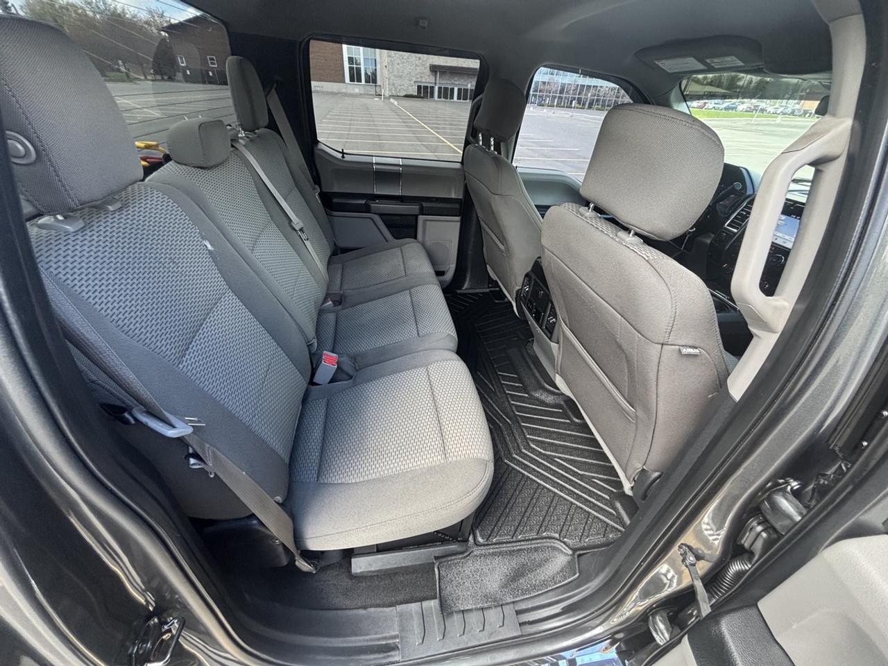 2017 Ford F-250 SUPER DUTY XLT Photo