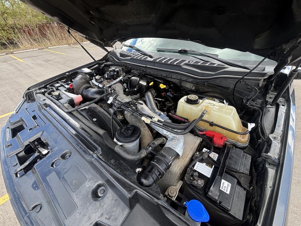 2017 Ford F-250 SUPER DUTY XLT Photo