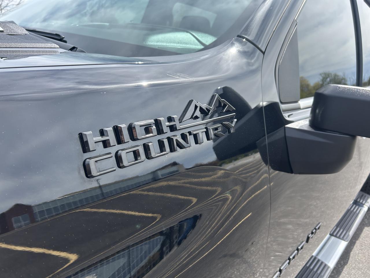2020 Chevrolet SILVERADO 2500HD High Country Photo