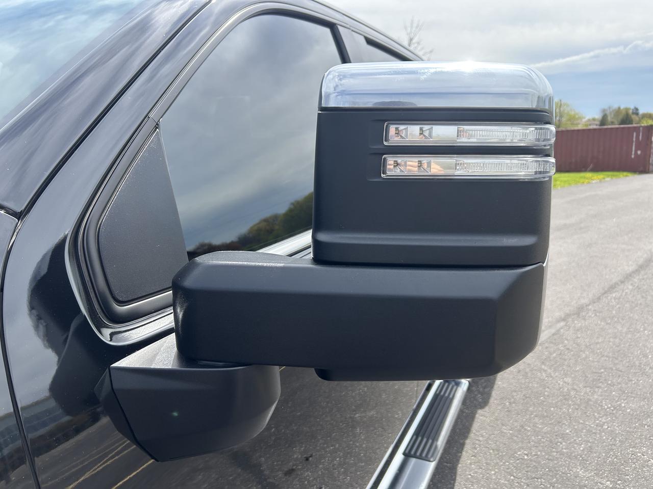 2020 Chevrolet SILVERADO 2500HD High Country Photo
