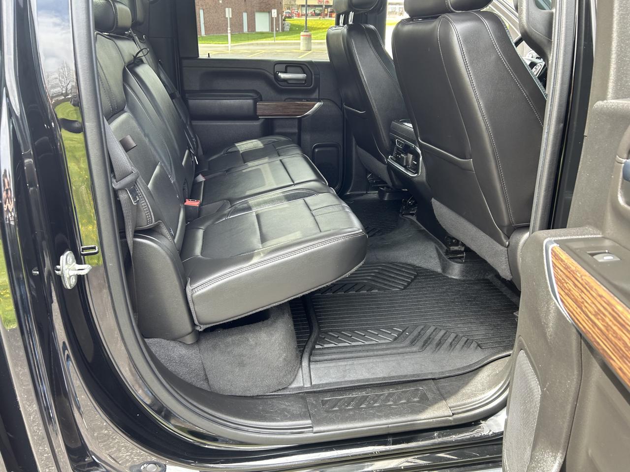 2020 Chevrolet SILVERADO 2500HD High Country Photo