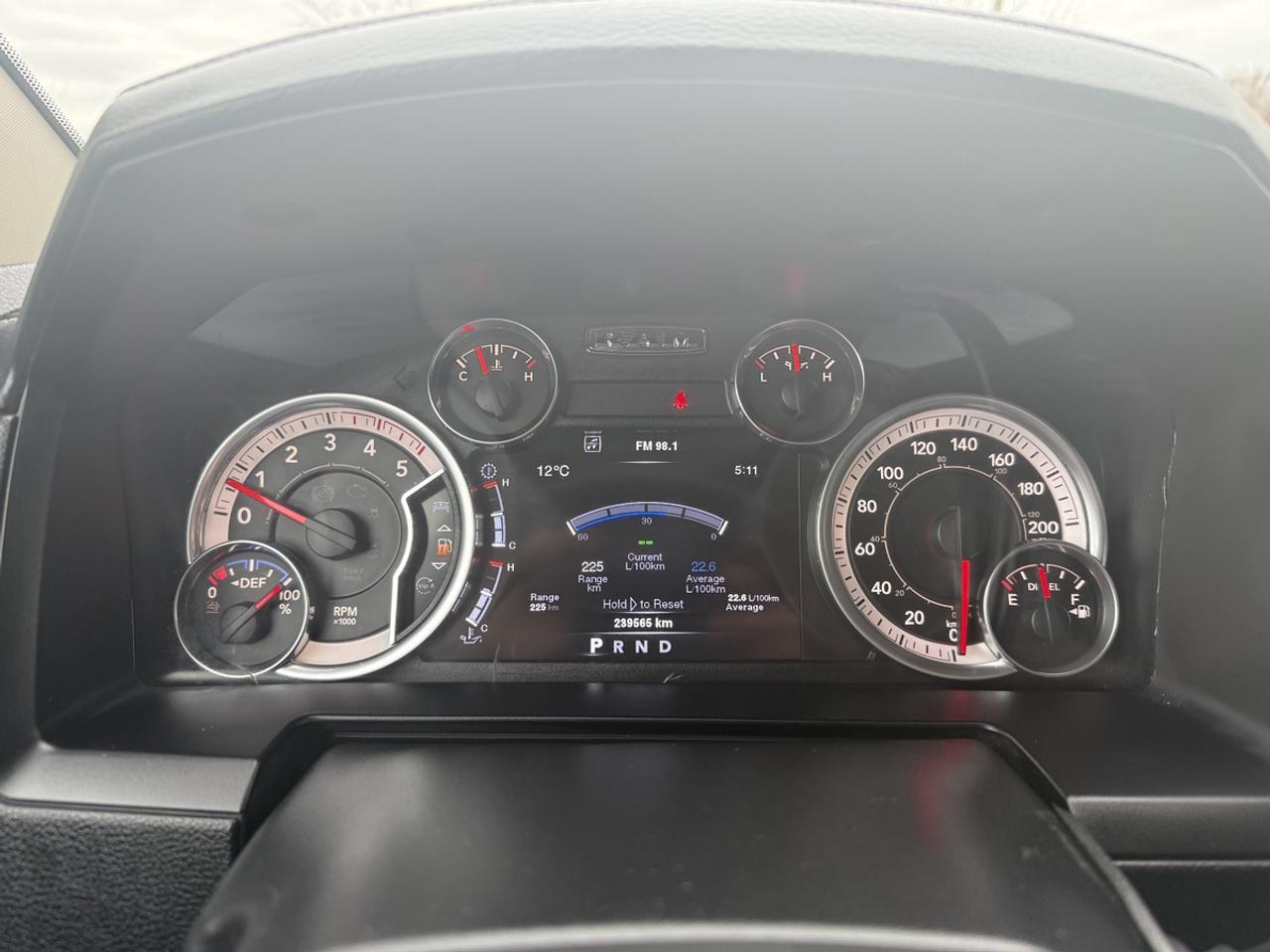2014 RAM 3500 Laramie Photo