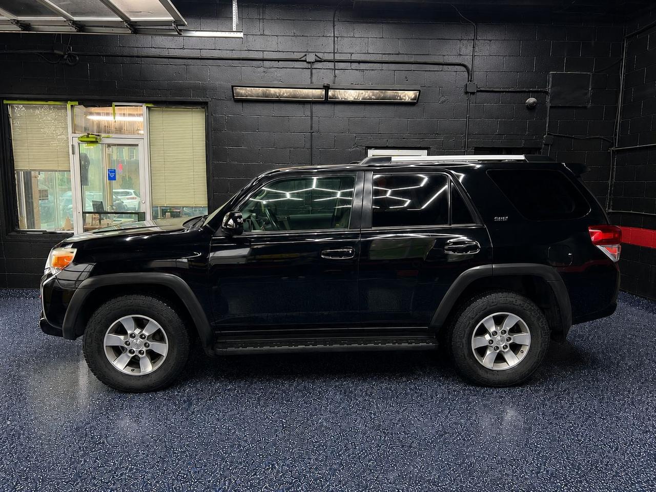 2010 Toyota 4Runner SR5 Photo