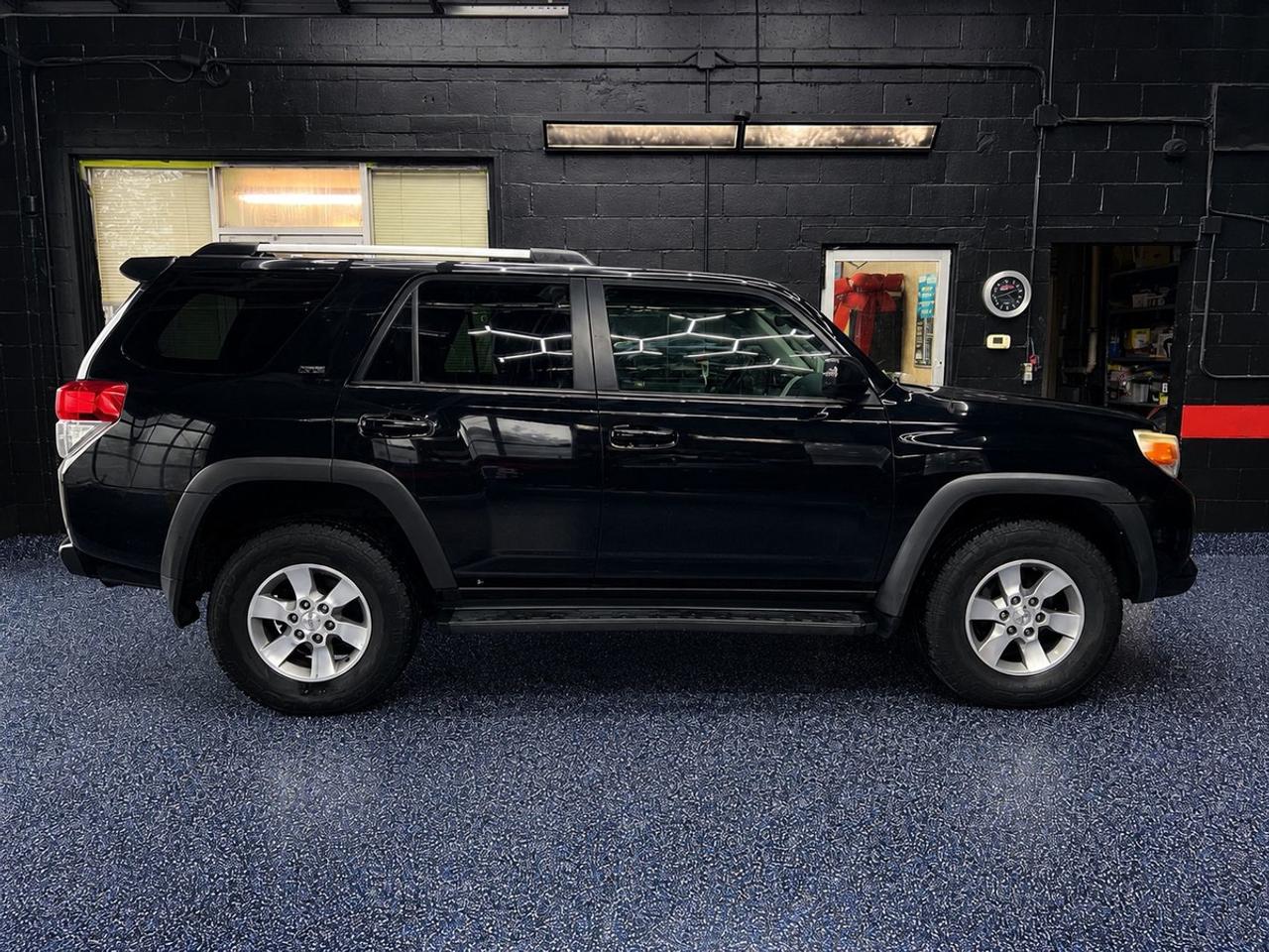 2010 Toyota 4Runner SR5 Photo