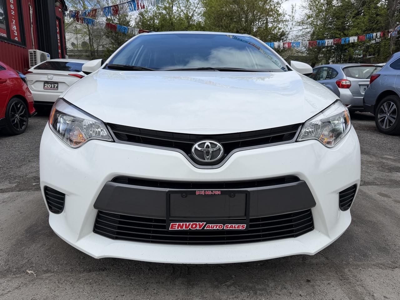 2015 Toyota Corolla LE Photo