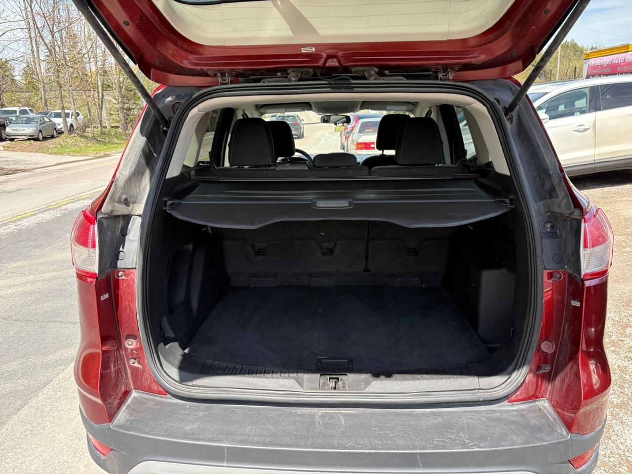 2015 Ford Escape SE Photo