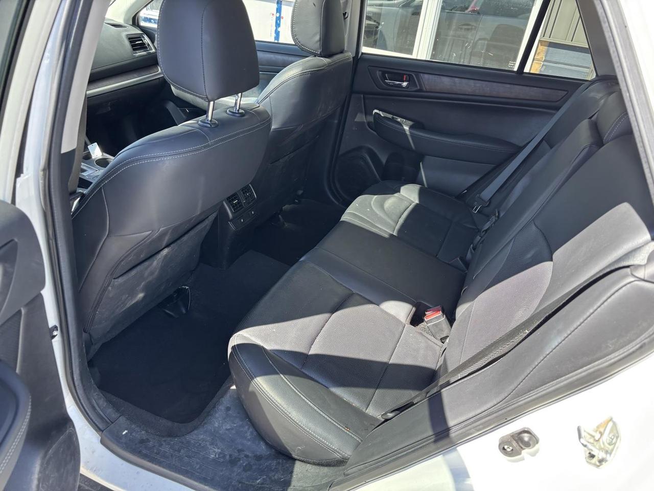 2016 Subaru Outback  Photo