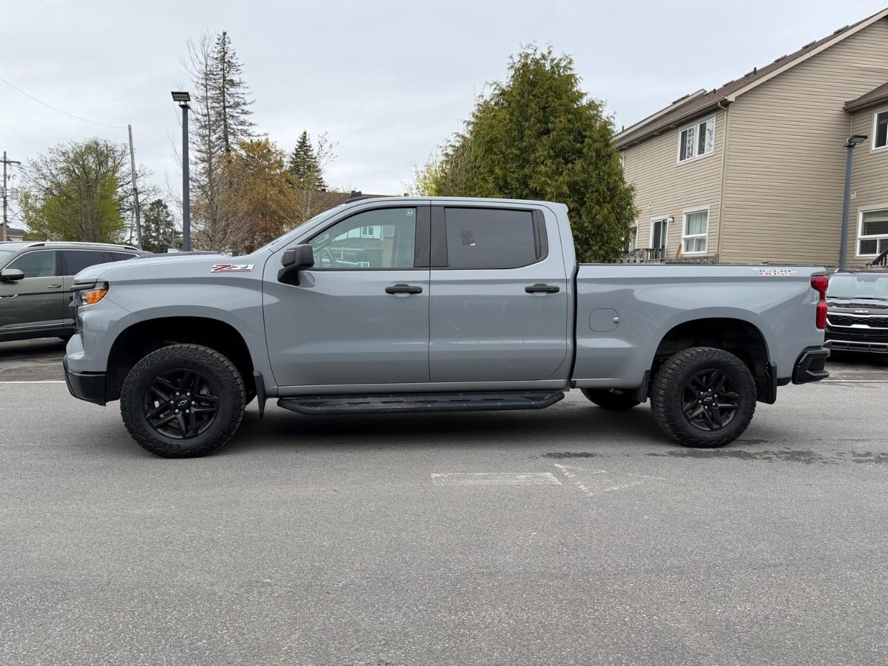 2024 Chevrolet Silverado 1500 Crew Cab Standard Box 4-Wheel Drive Custom Trail Boss Photo