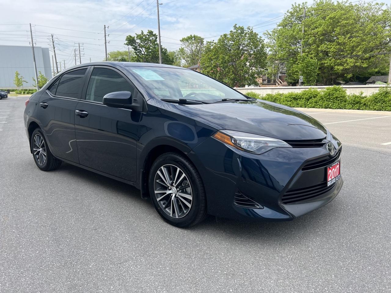2017 Toyota Corolla LE Photo